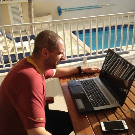 1426551410